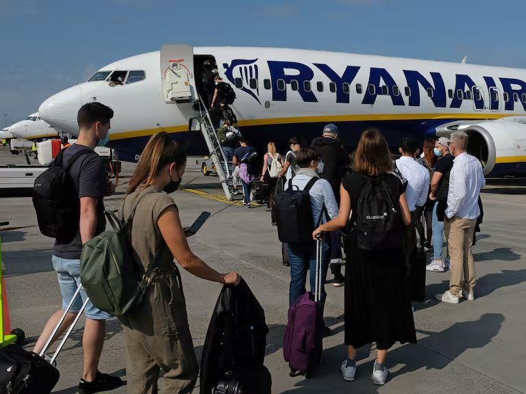 Sentencia cobro indebido equipaje de mano